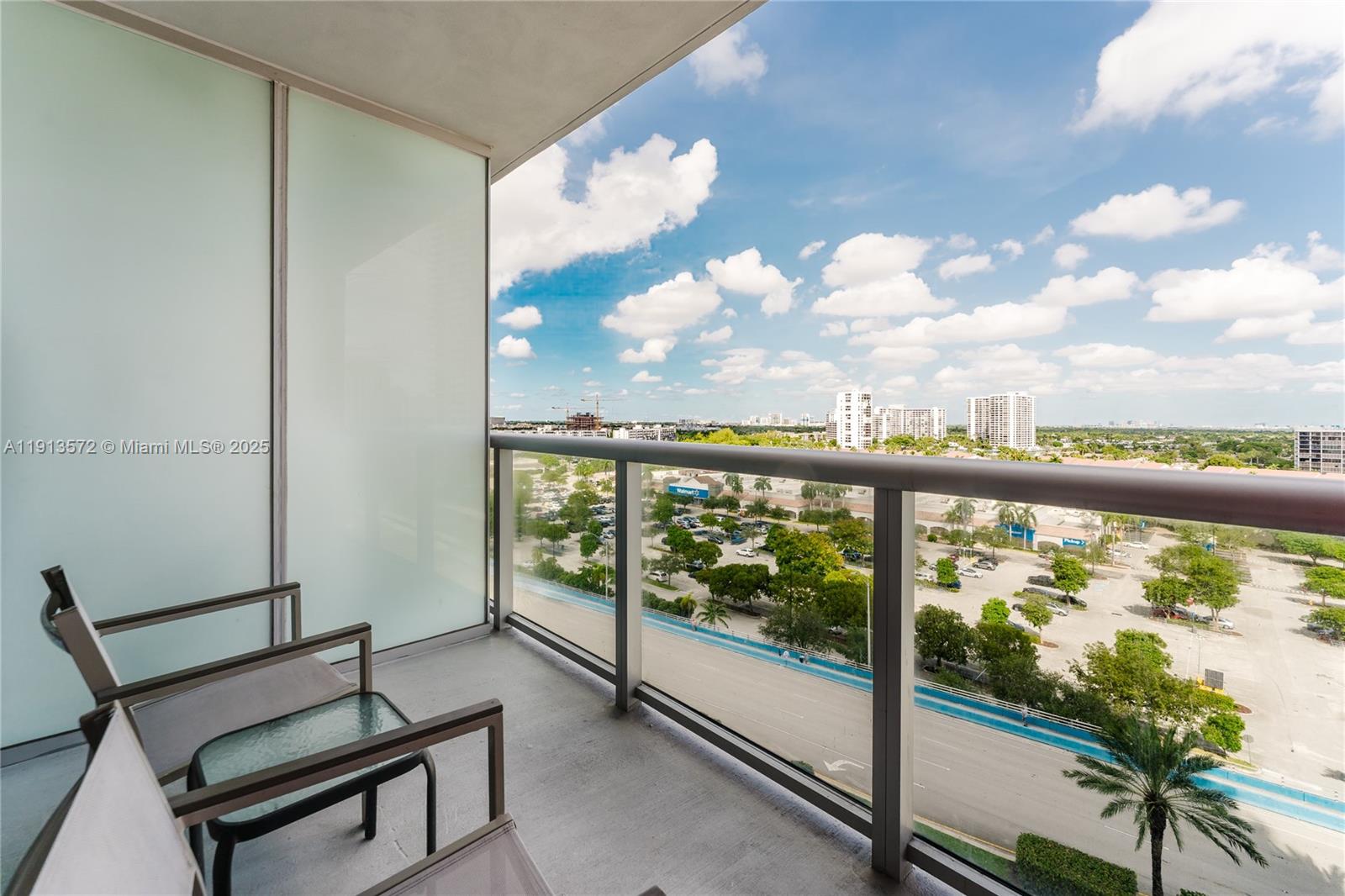 BEACHWALK CONDOMINIUM - Residential