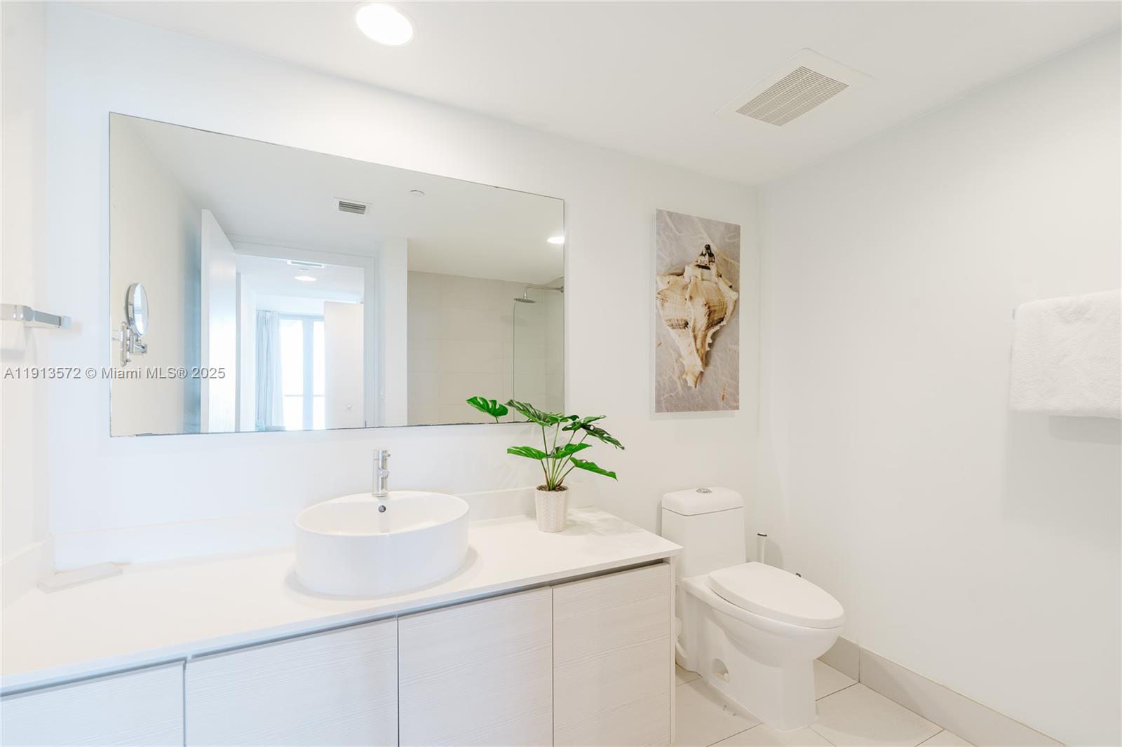 BEACHWALK CONDOMINIUM - Residential