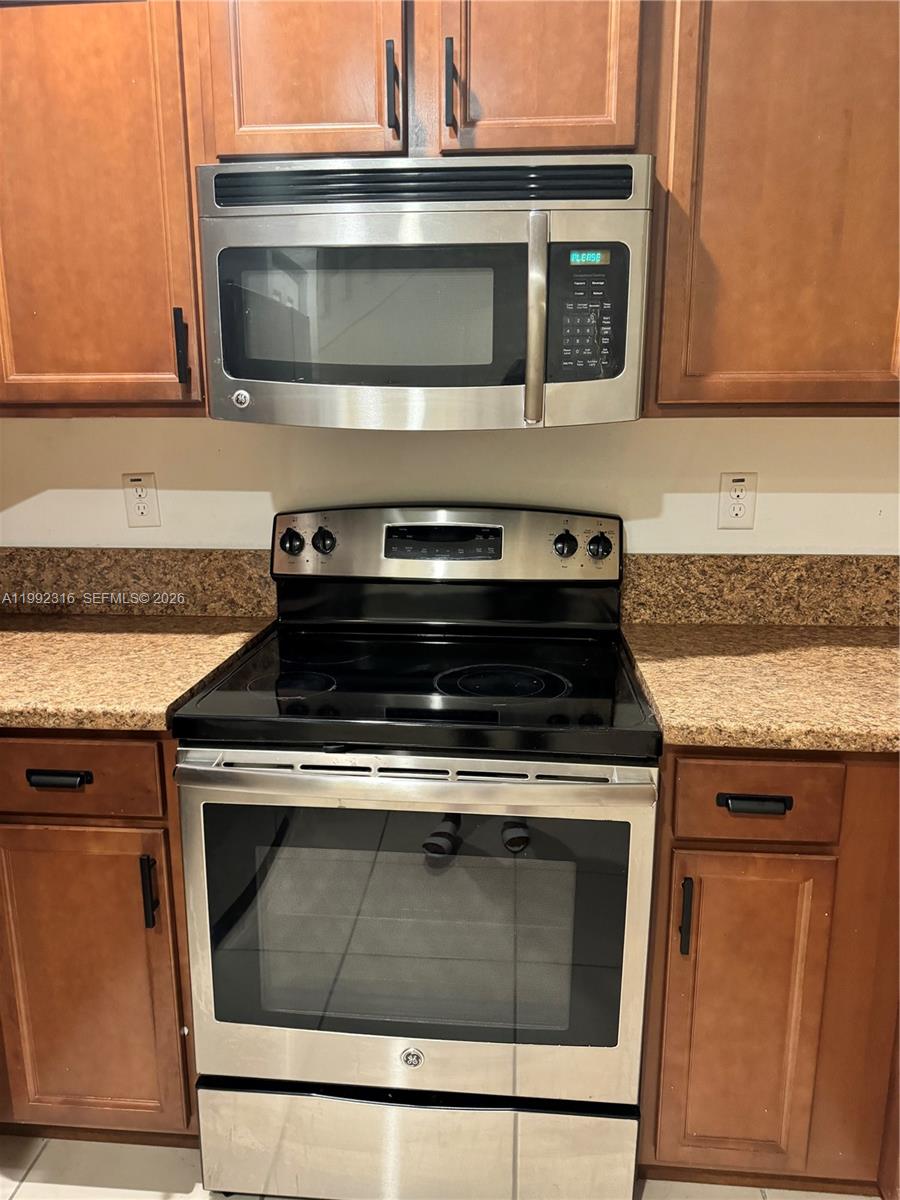 BELLAGIO VILLAS - Residential Lease