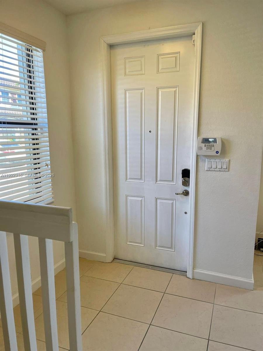 BELLAGIO VILLAS - Residential Lease