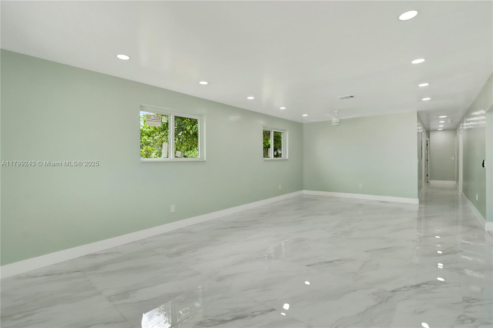 10370 SW 174th Ter