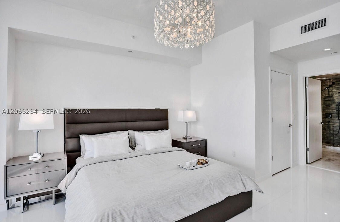 851 NE 1st Ave 3510