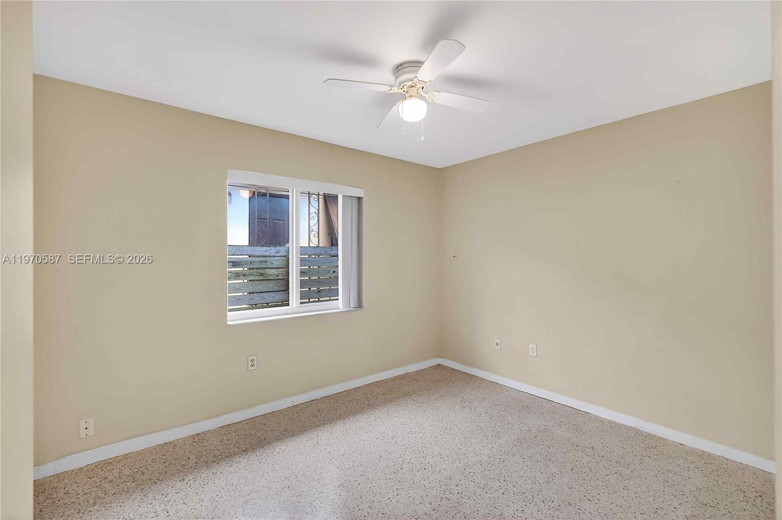 EL JARDIN - Residential Income