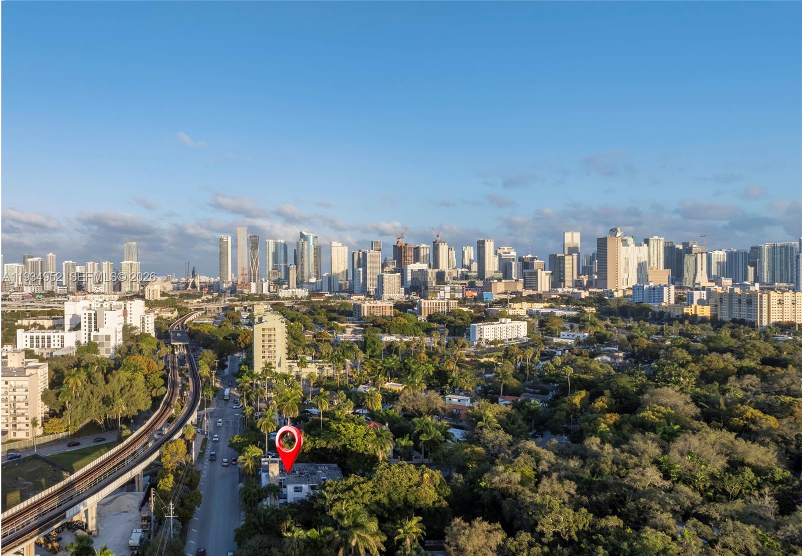 THE TWELVE CONDO - Residential