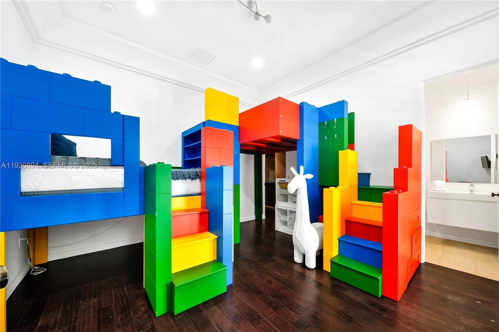 W T HARDEES SUB - Residential