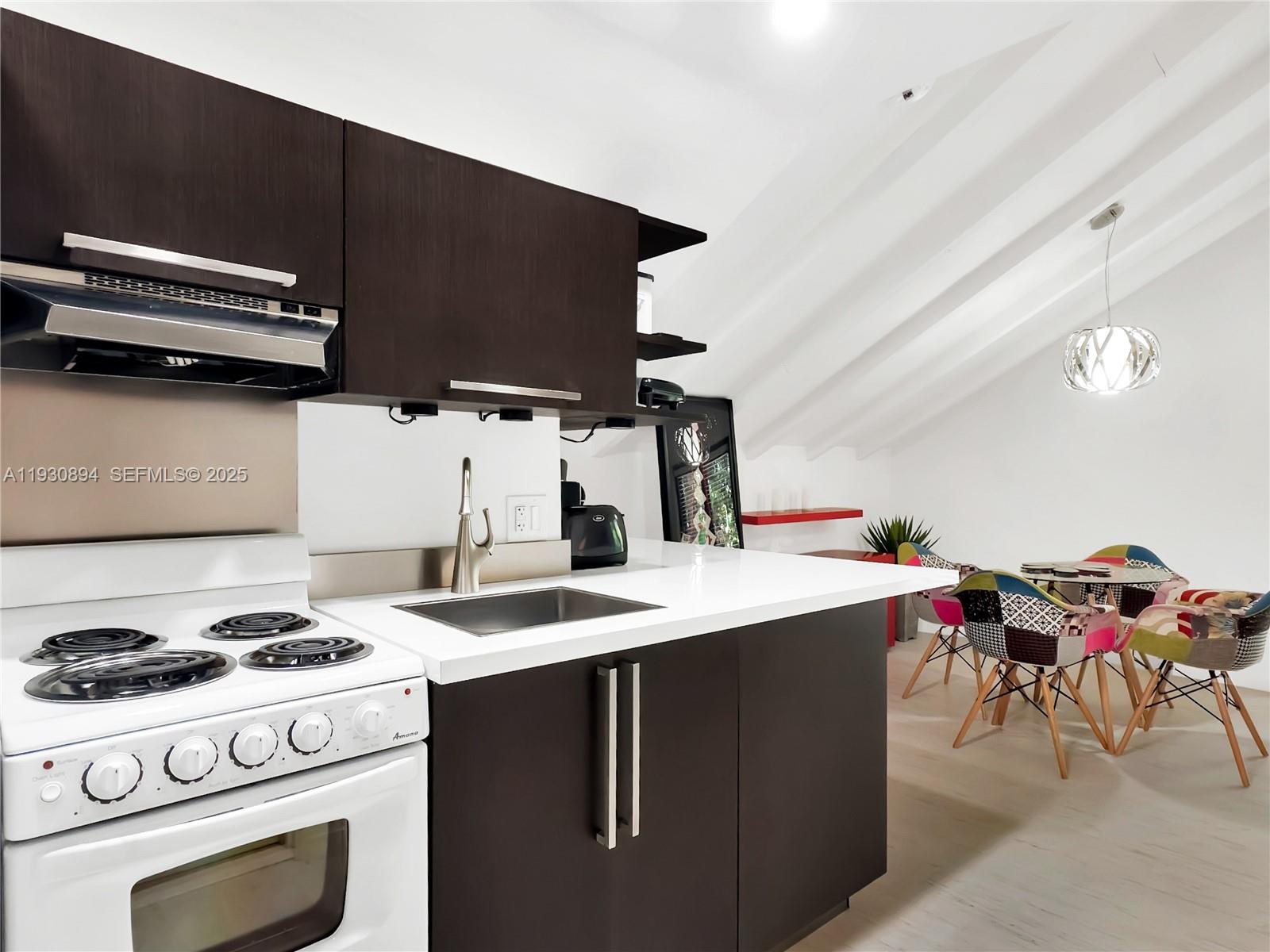 W T HARDEES SUB - Residential