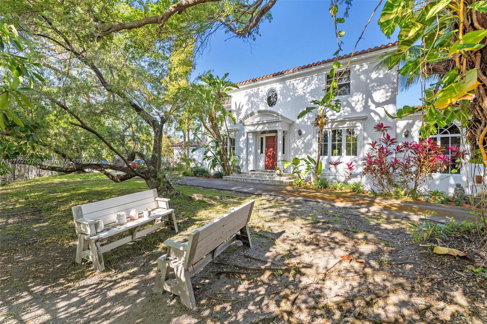 LAKE VIEW SUB - Residential