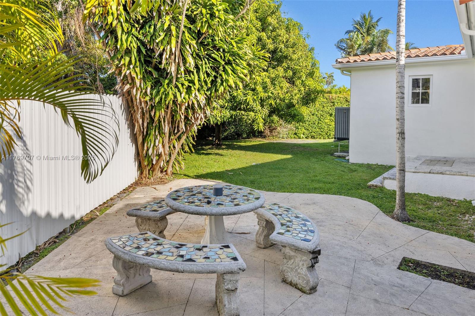 LAKE VIEW SUB - Residential