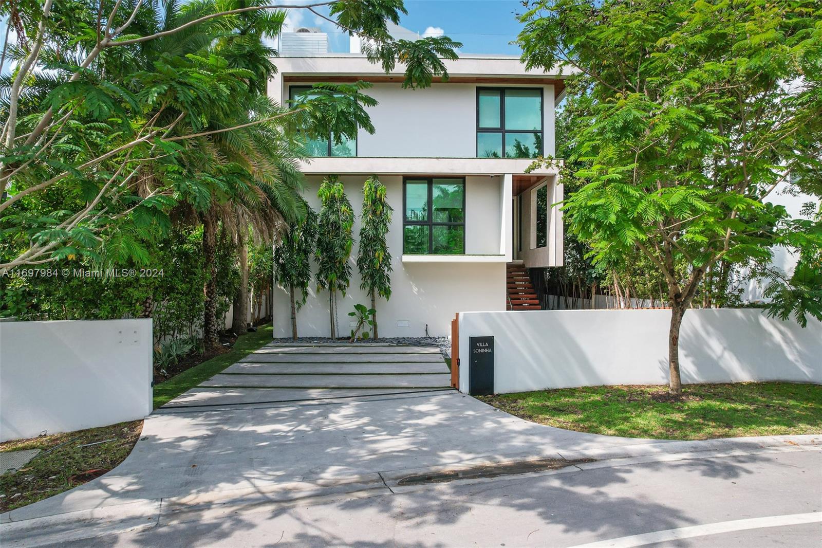 288 Palm Ave, Miami Beach, Miami-Dade County, Florida - 3 Bedrooms  
3 Bathrooms - 