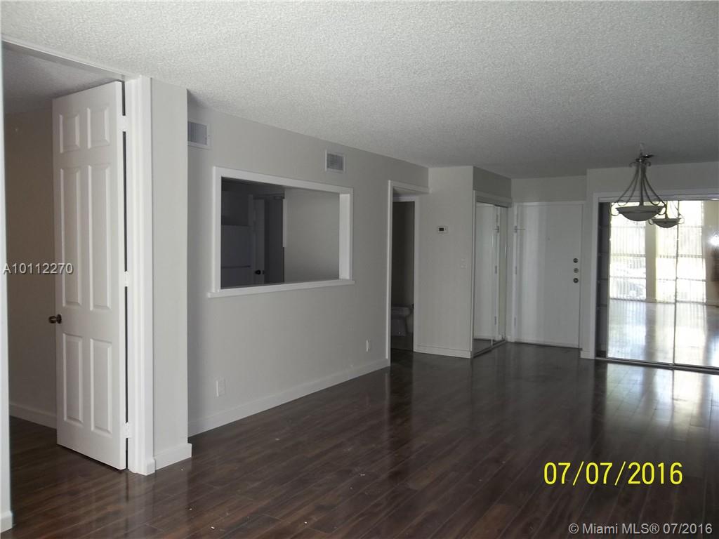 De Soto Park Condo - Residential Lease