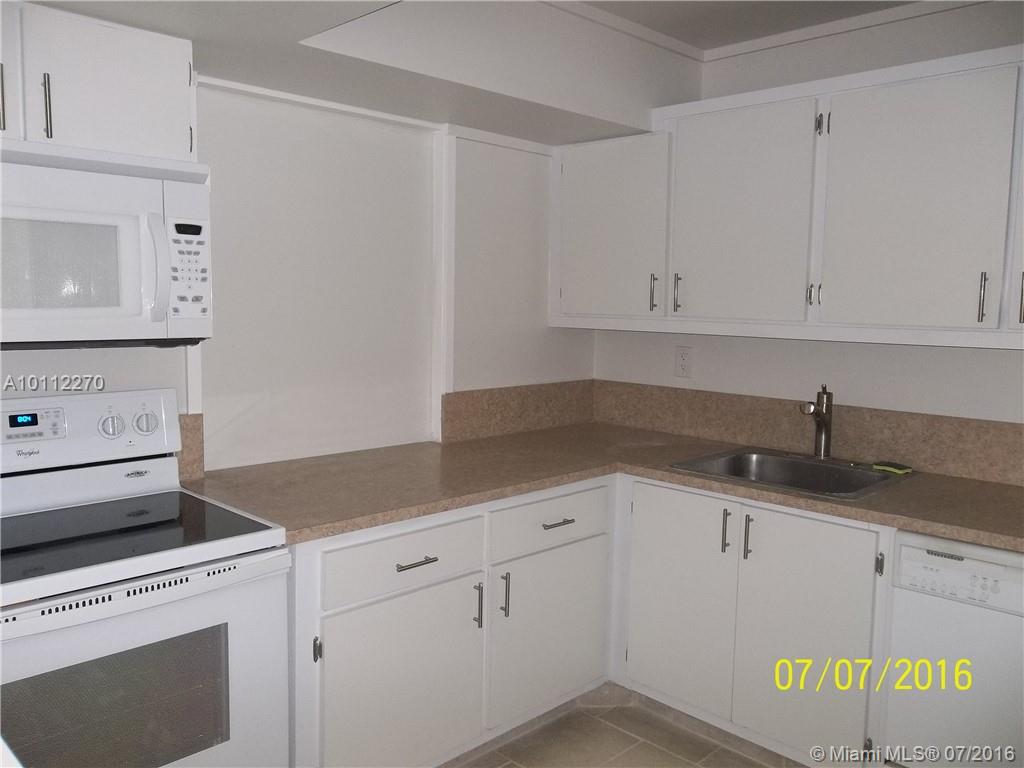 De Soto Park Condo - Residential Lease