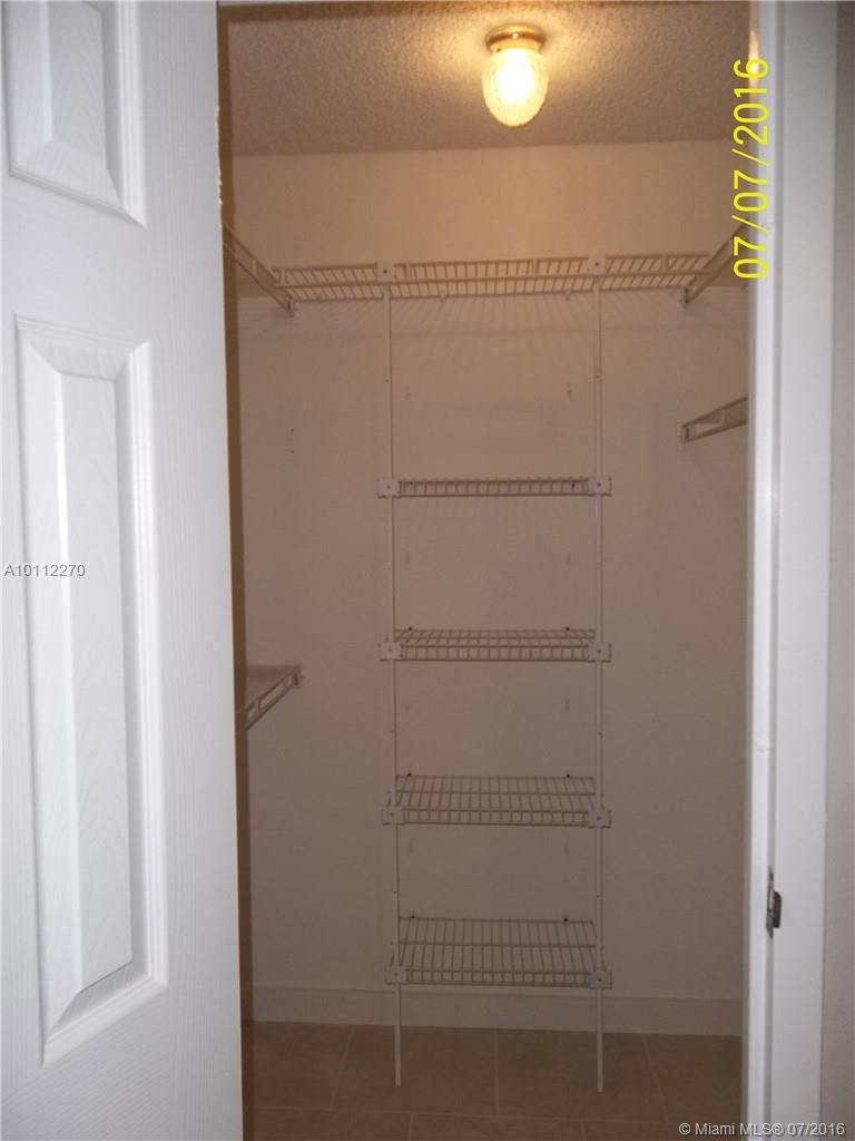 De Soto Park Condo - Residential Lease