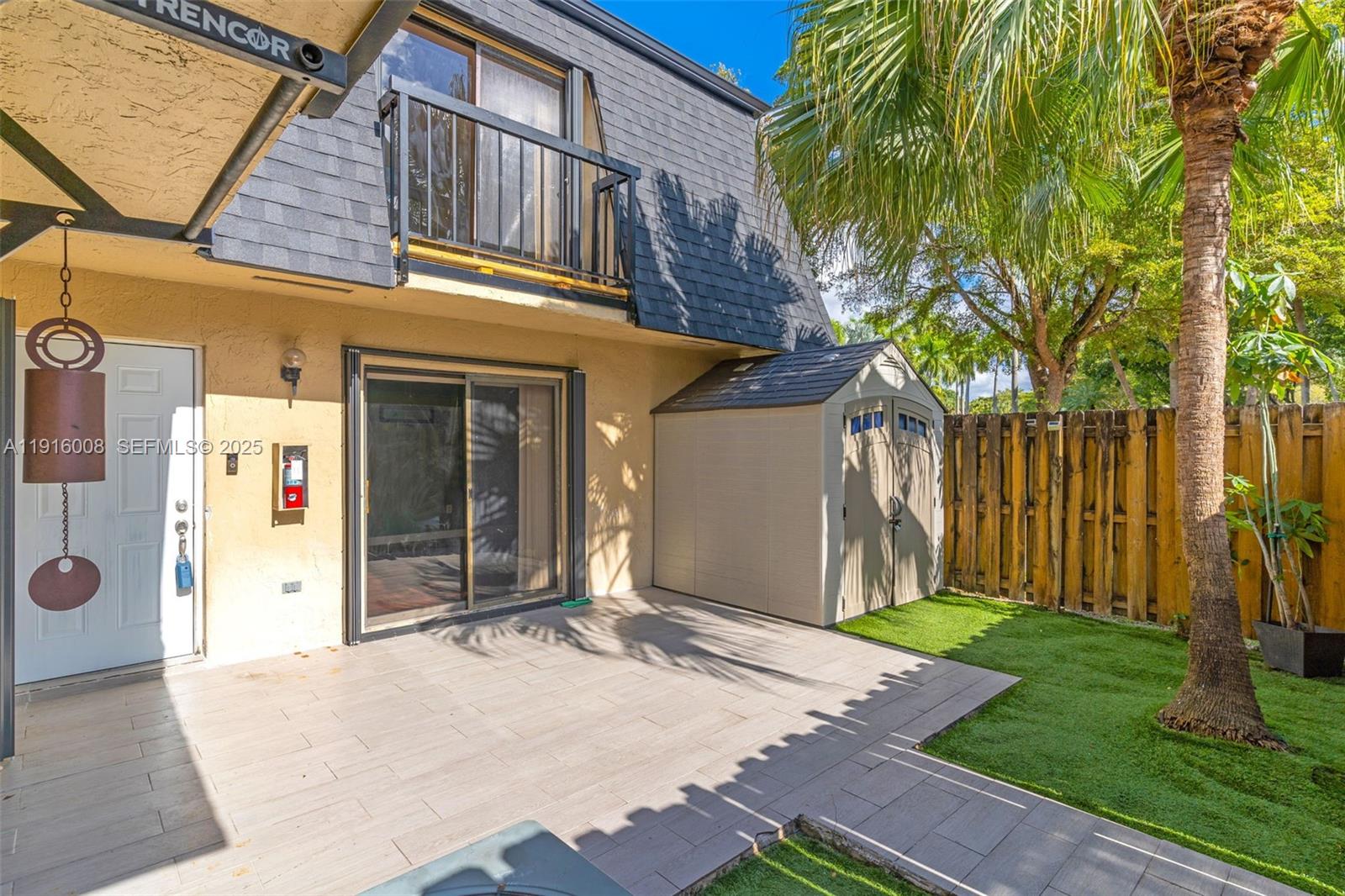 CAMELOT THREE CONDO - Residential