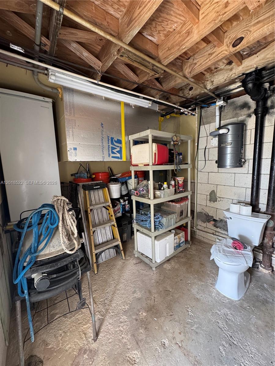 TORCHWOOD WEST UNIT 2 - Residential