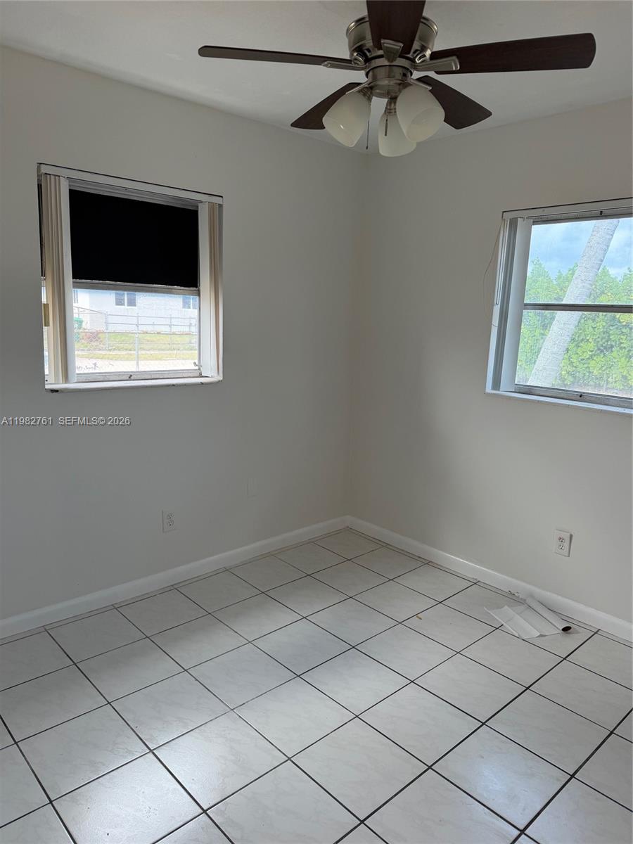 HOMESTEAD LAKE PARK HOMES - Residential