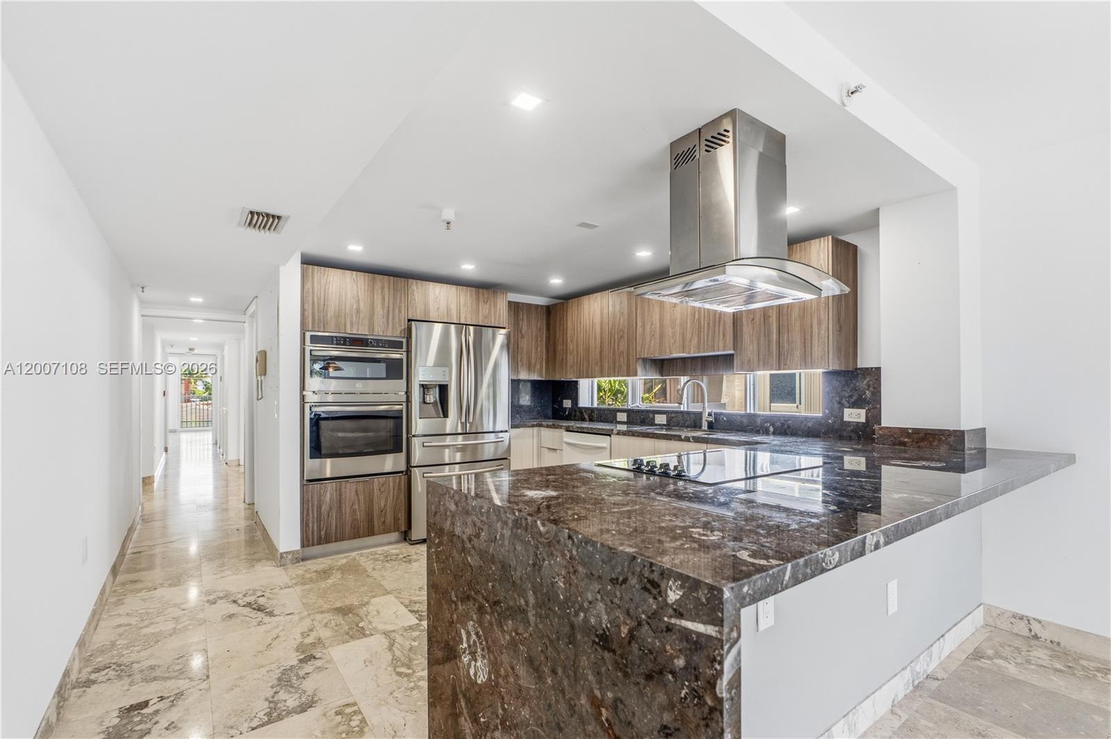 COLLINS PARK CONDO - Residential