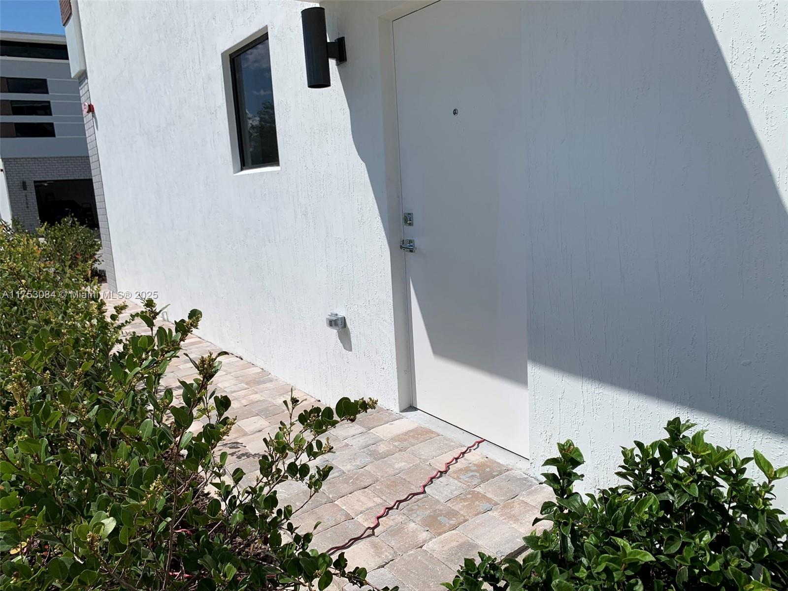 PLANTATION BUSINESS PARK - Residential