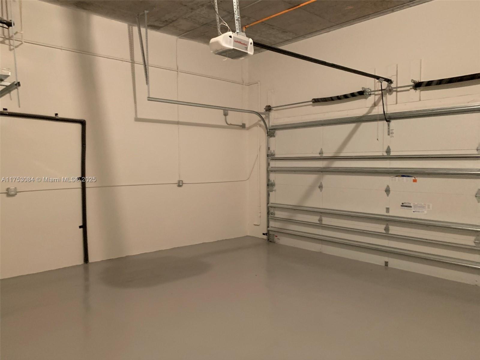 PLANTATION BUSINESS PARK - Residential