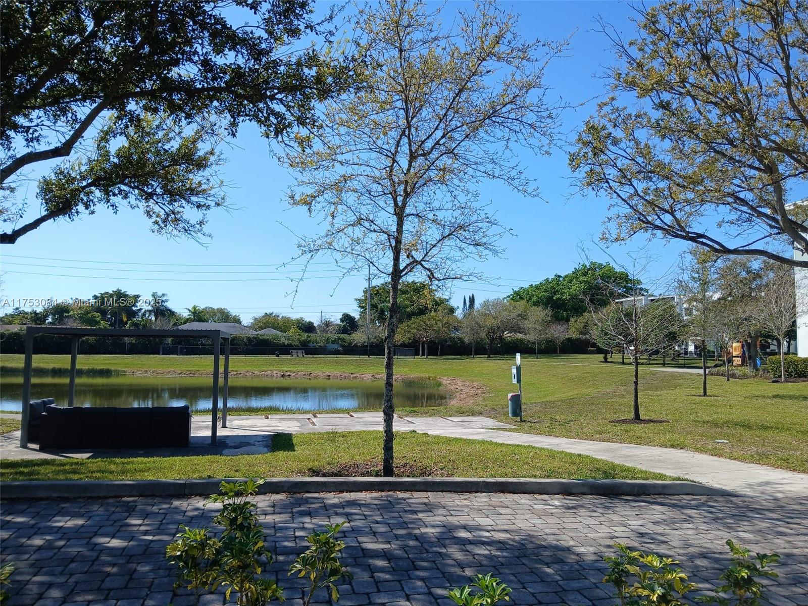 PLANTATION BUSINESS PARK - Residential