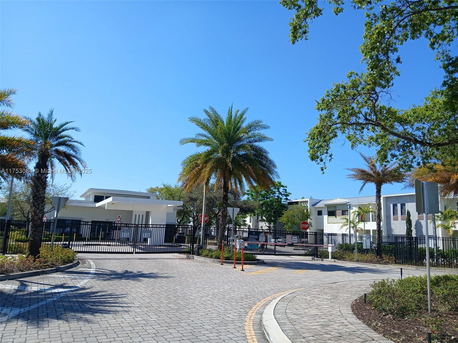 PLANTATION BUSINESS PARK - Residential