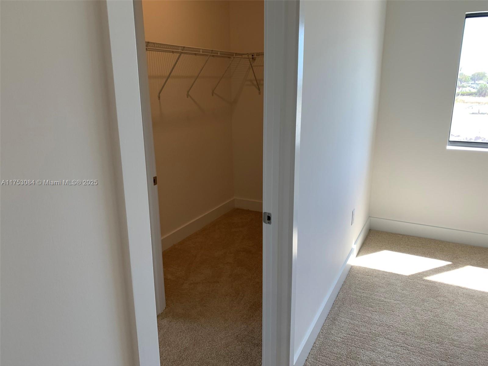 PLANTATION BUSINESS PARK - Residential