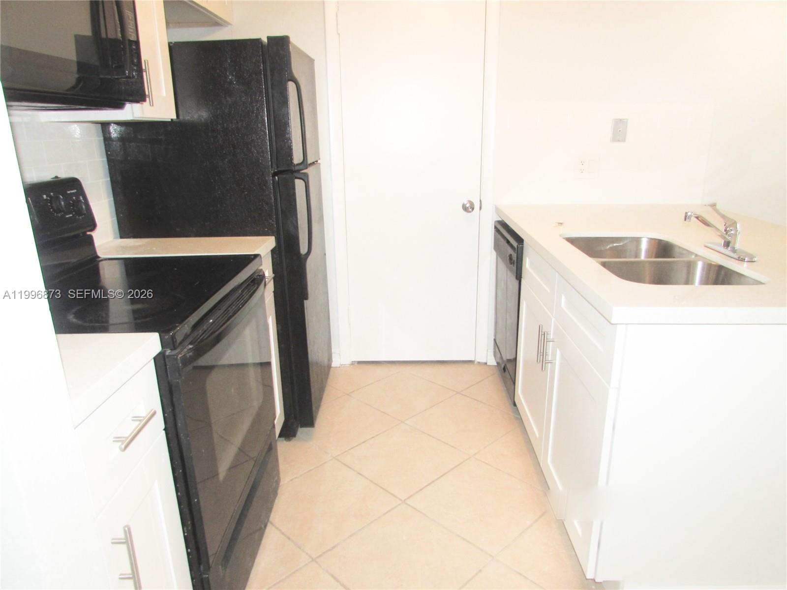 PALM AIRE GARDENS CONDO - Residential Lease
