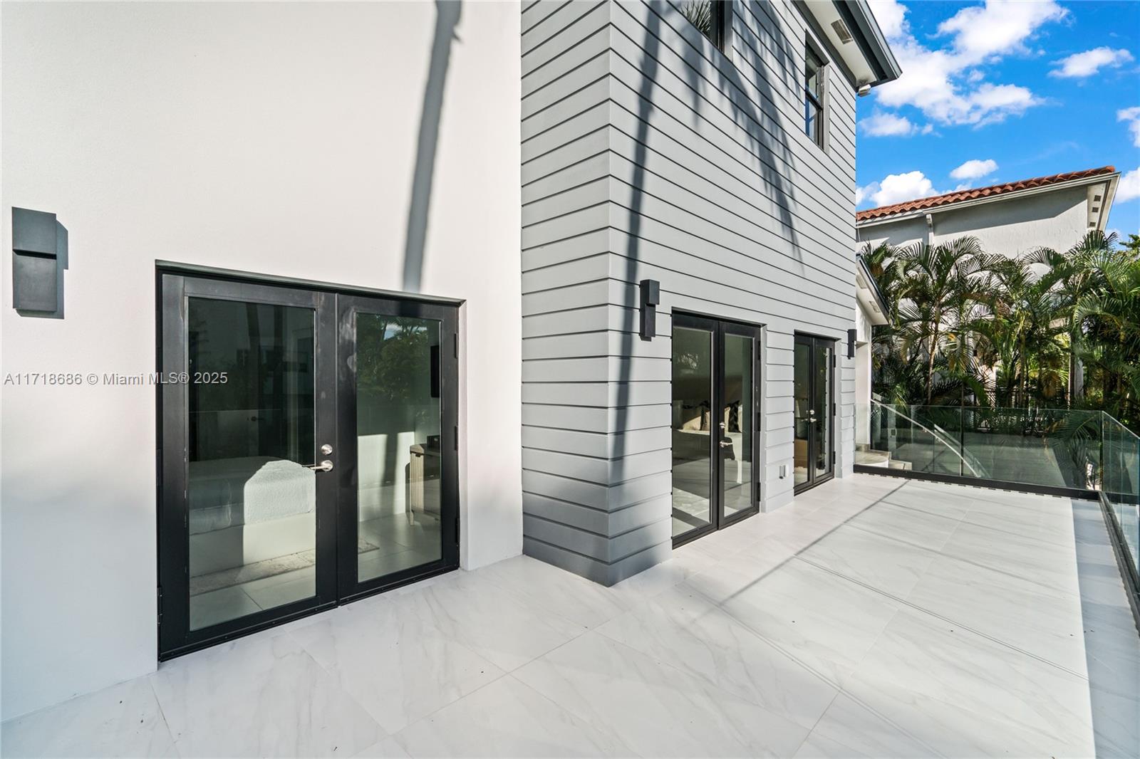 FAIRVIEW - Residential