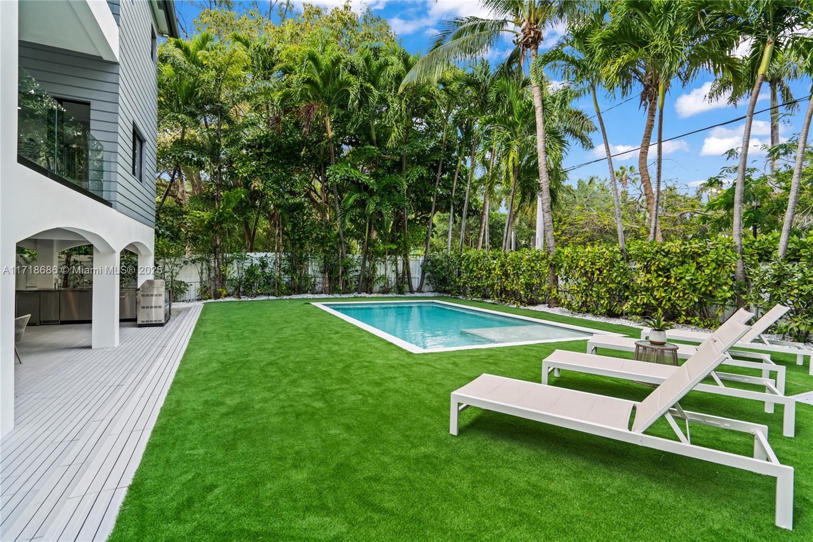 FAIRVIEW - Residential