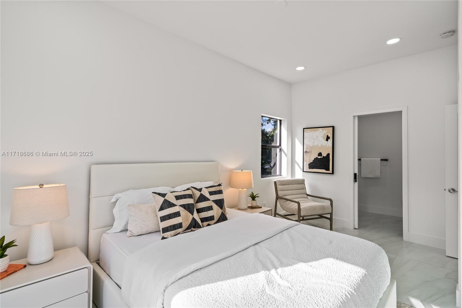 FAIRVIEW - Residential