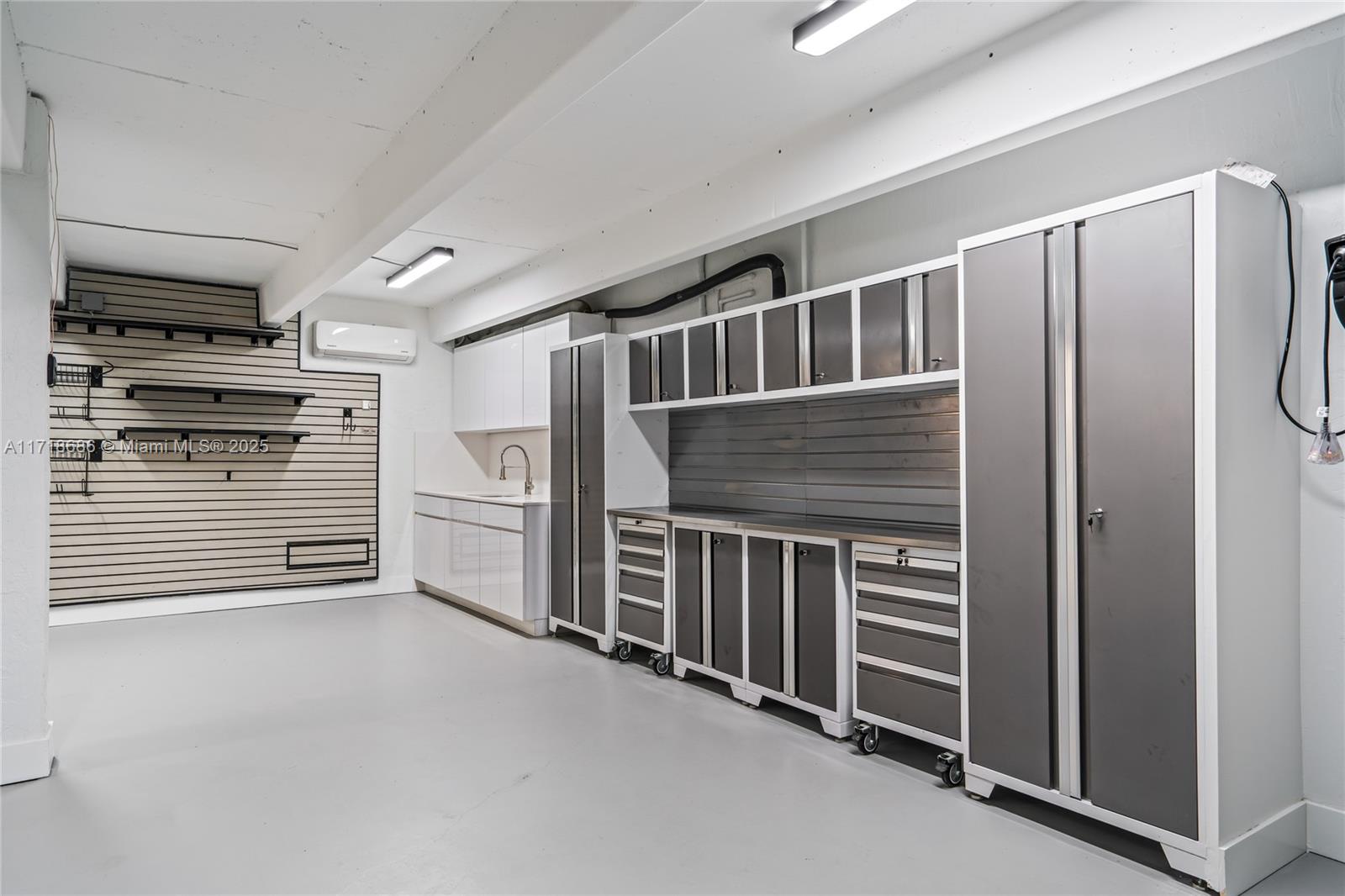 FAIRVIEW - Residential