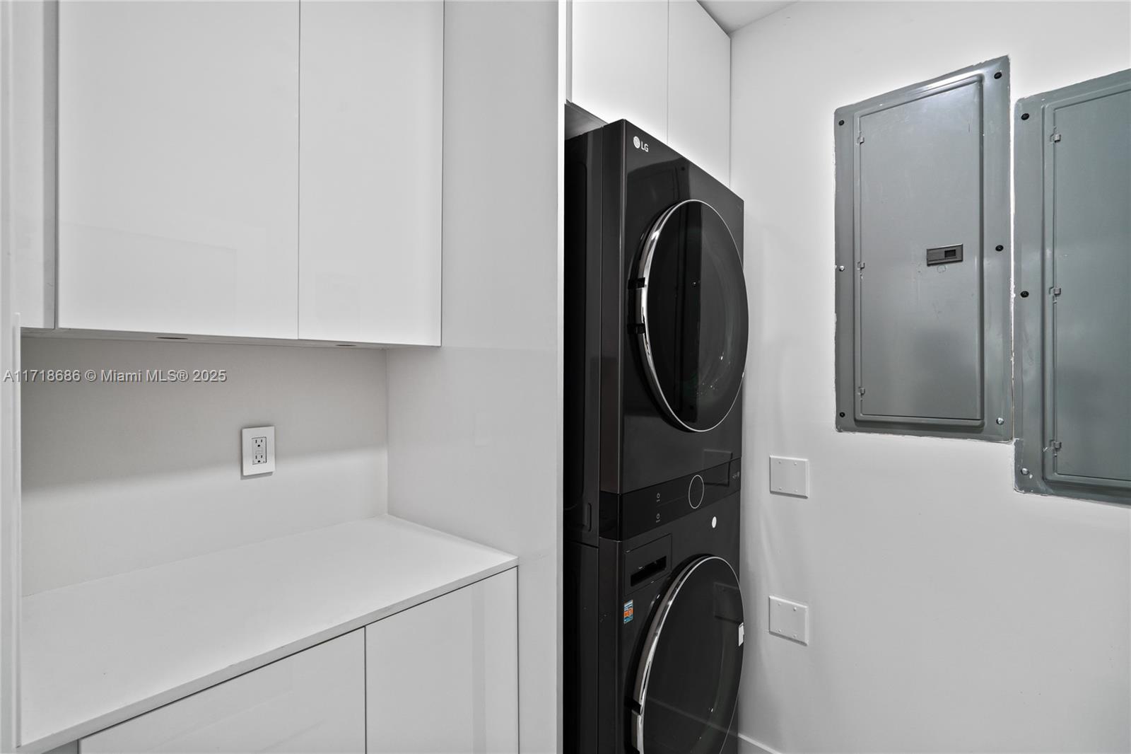 FAIRVIEW - Residential