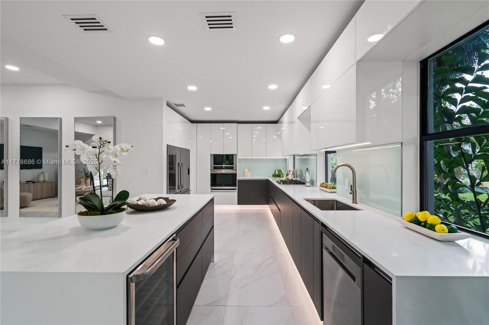 FAIRVIEW - Residential