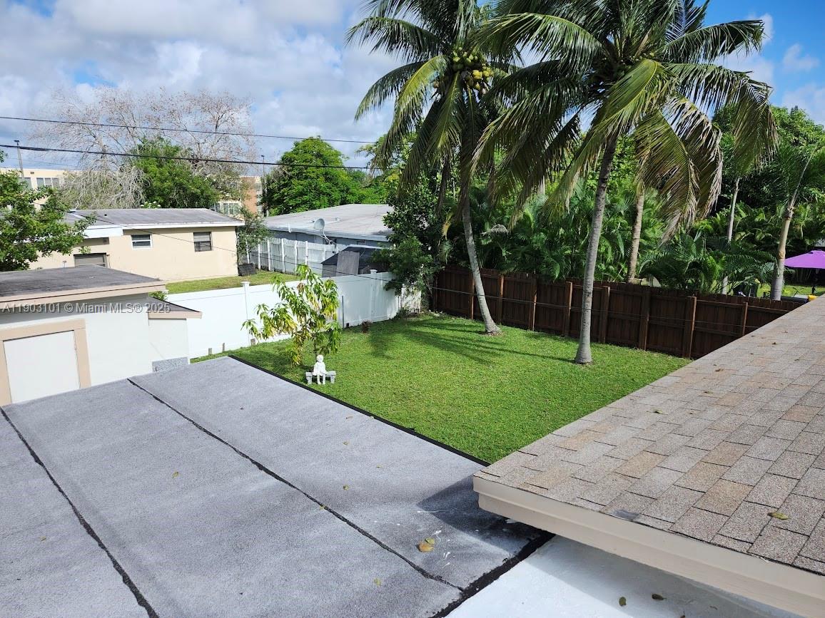 LAKE FOREST SEC 3 - Residential