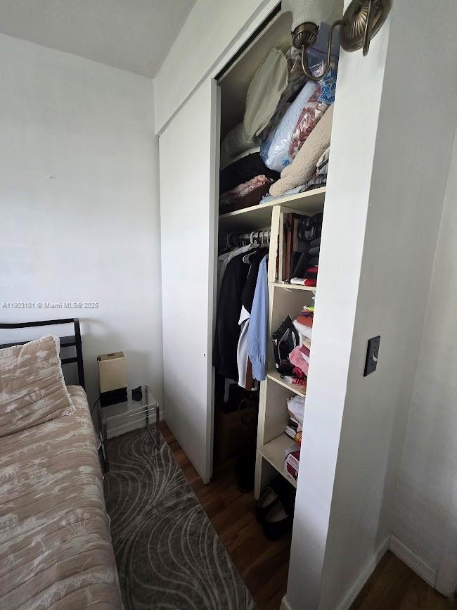 LAKE FOREST SEC 3 - Residential