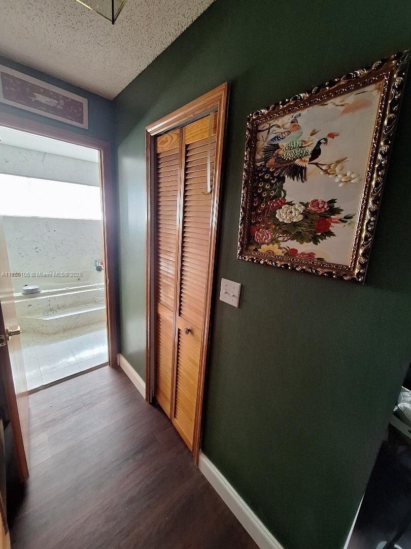 FOUR PALM LAKES AT PEMBRO - Residential