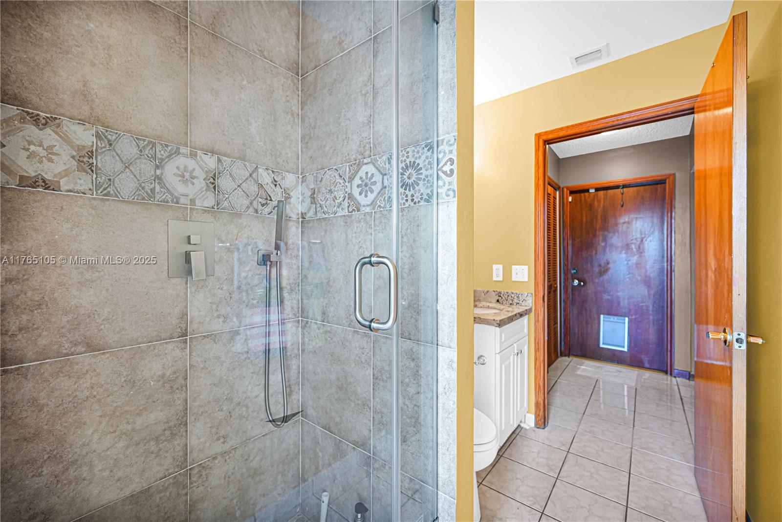 FOUR PALM LAKES AT PEMBRO - Residential