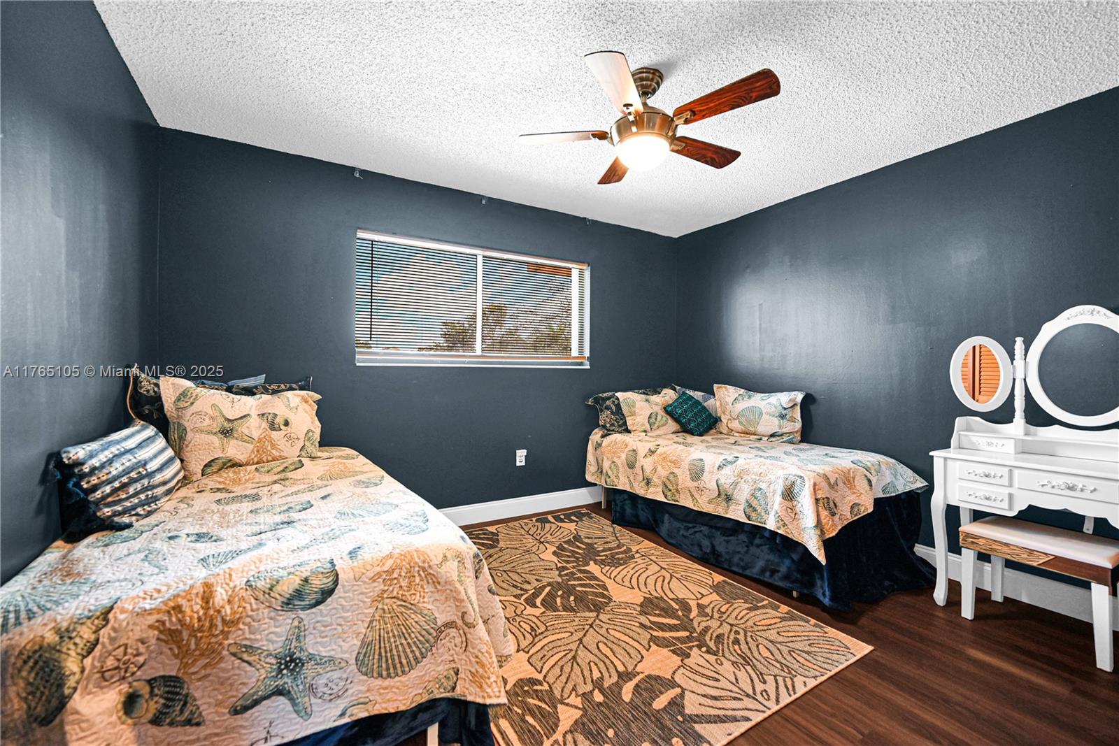 FOUR PALM LAKES AT PEMBRO - Residential