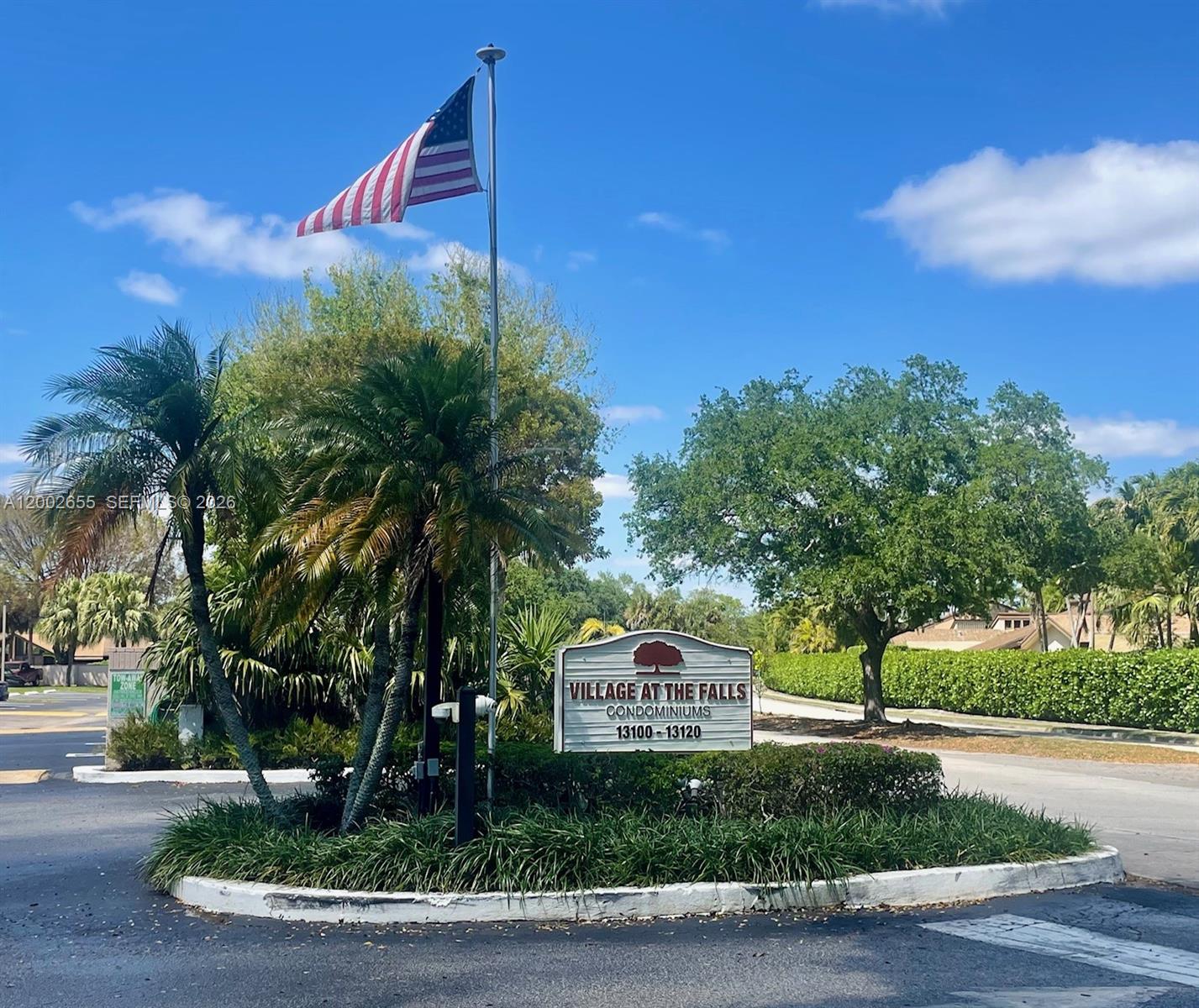 VILLAGE AT THE FALLS COND - Residential