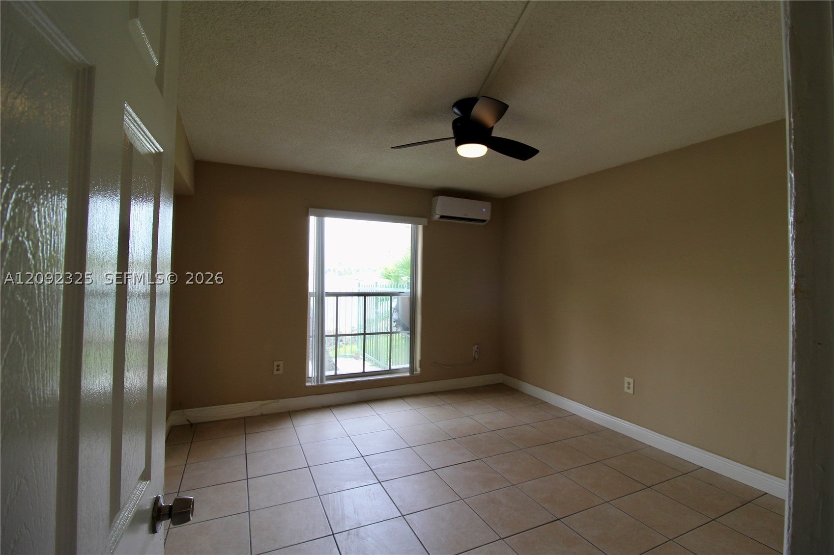 2290 NW North River Dr 13