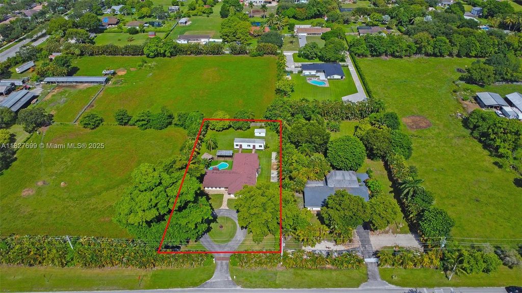 Photo of 5881 SW 160th Ave, Southwest Ranches, FL 33331 (MLS # A11827699)