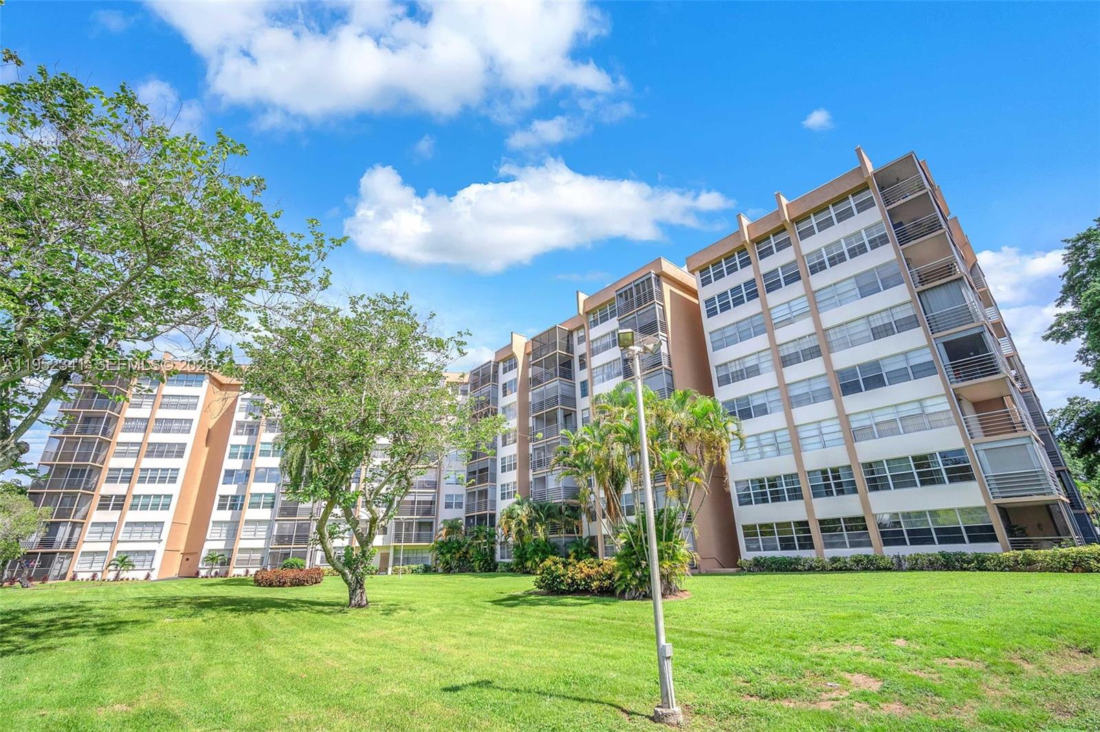 PARK PLACE CONDOMINIUM NO - Residential