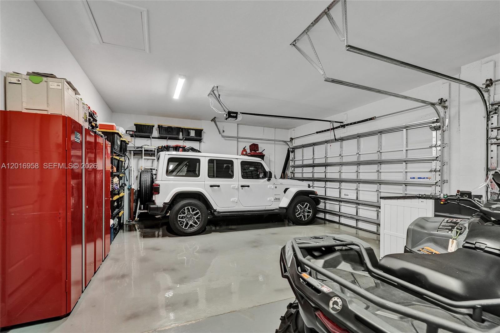REPLAT OF VERANDA PRESERV - Residential