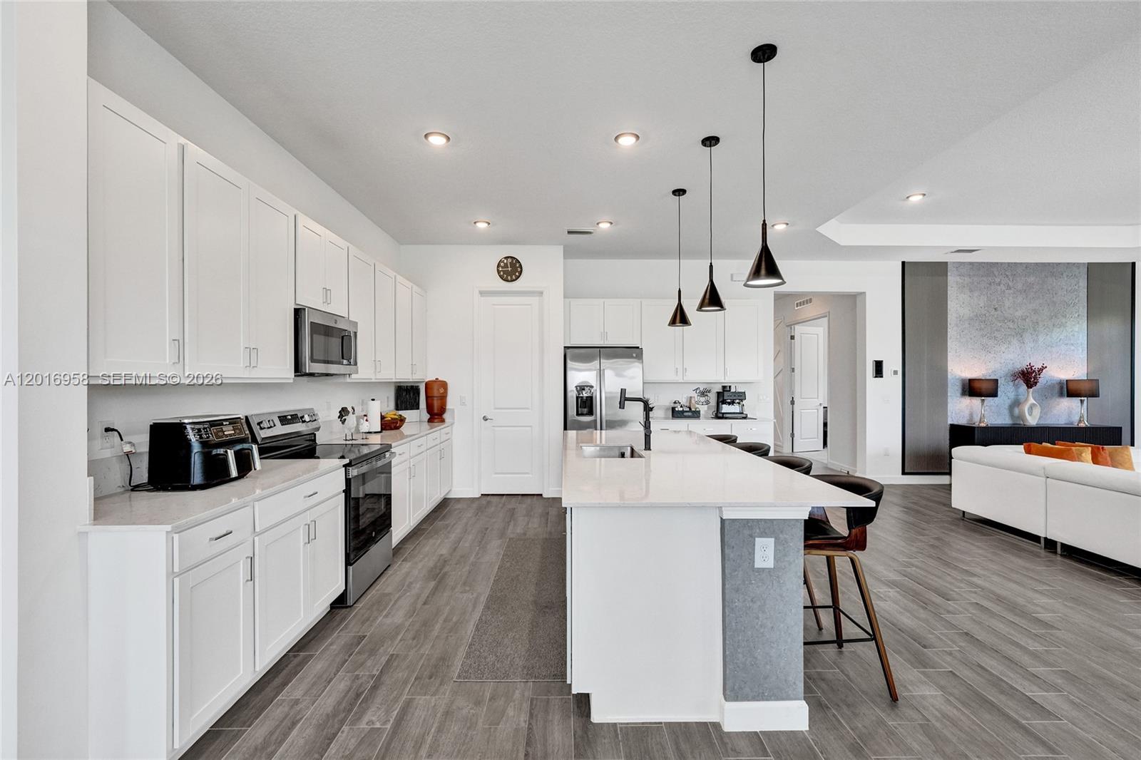 REPLAT OF VERANDA PRESERV - Residential