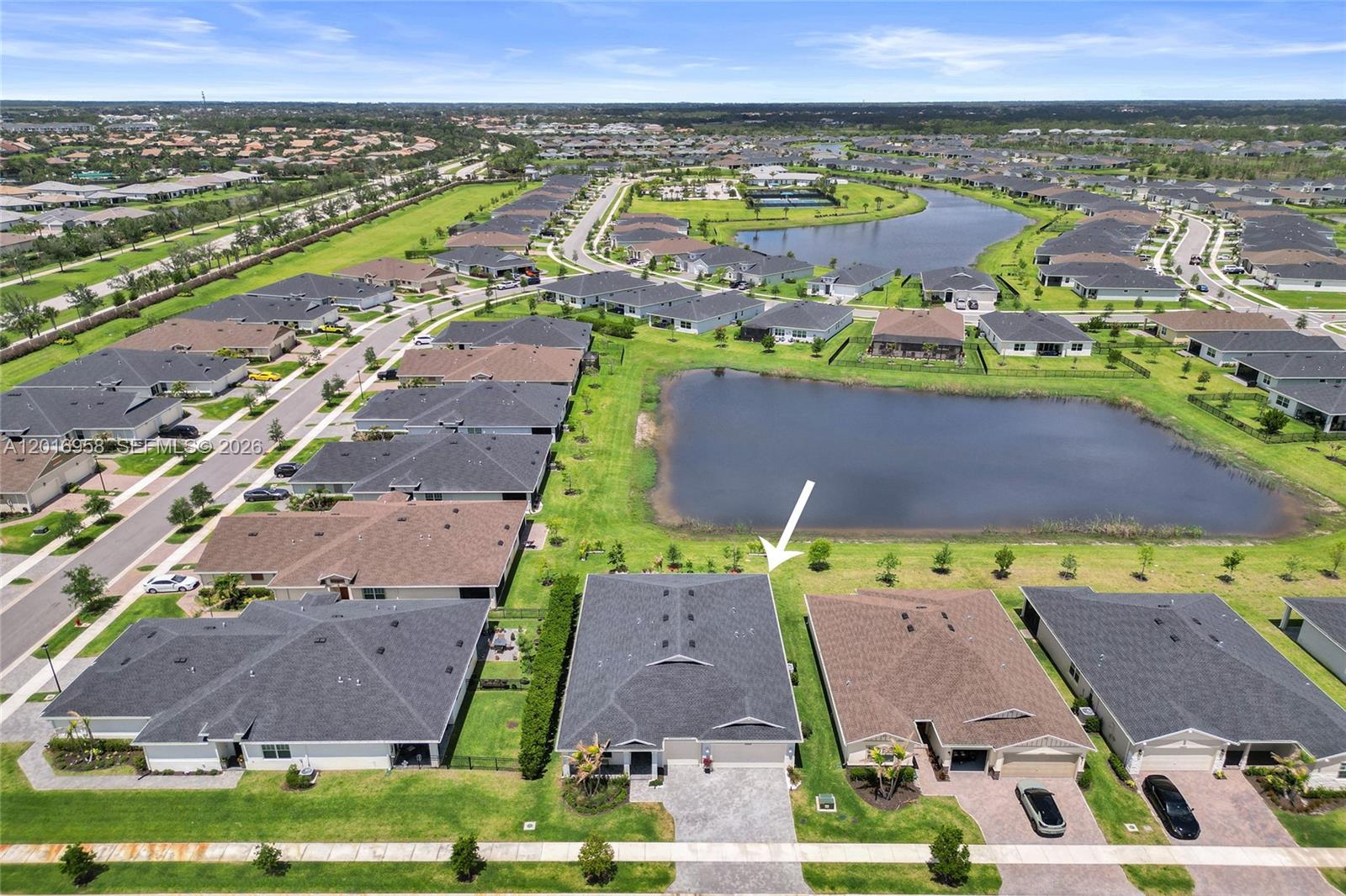 REPLAT OF VERANDA PRESERV - Residential