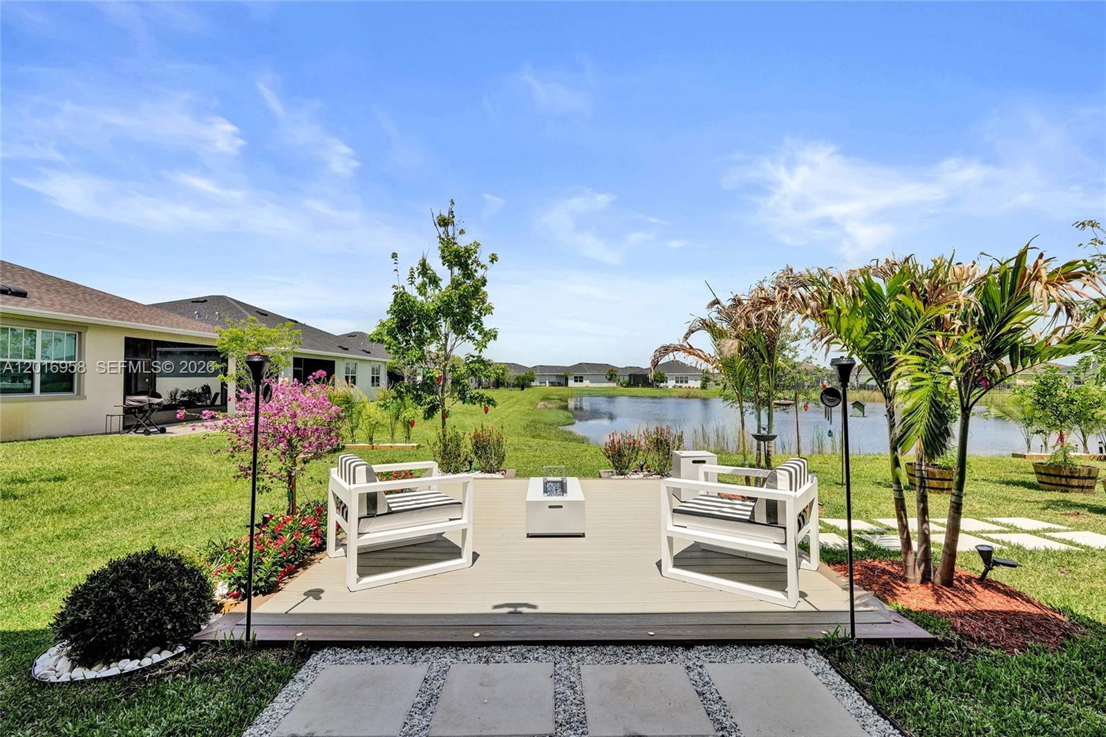 REPLAT OF VERANDA PRESERV - Residential