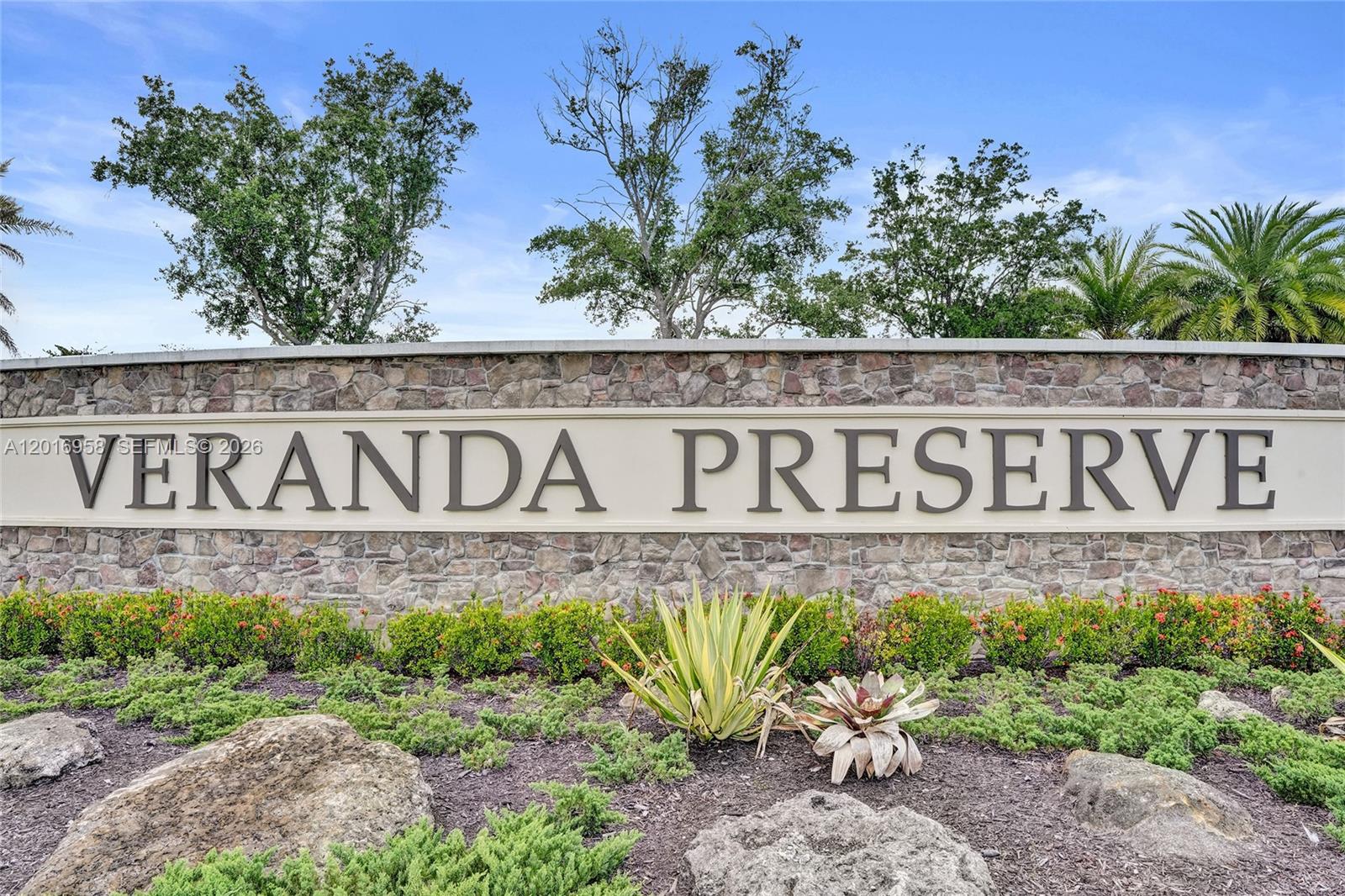 REPLAT OF VERANDA PRESERV - Residential