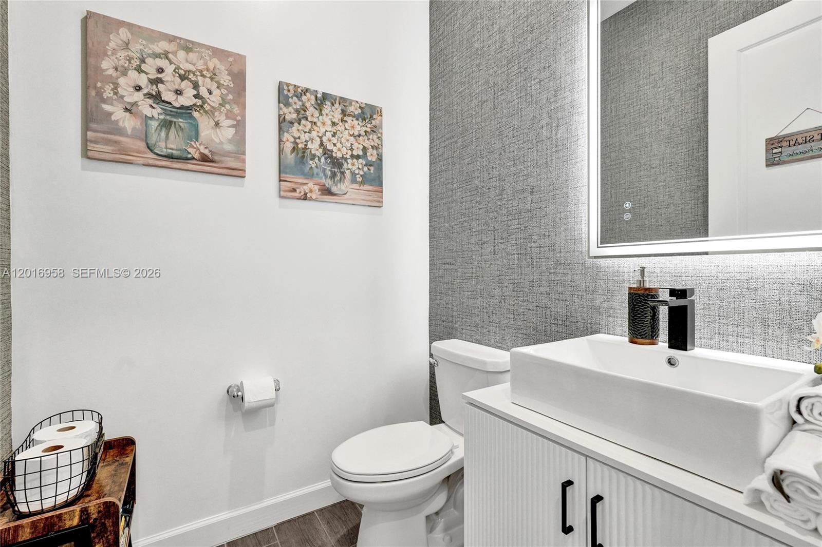 REPLAT OF VERANDA PRESERV - Residential