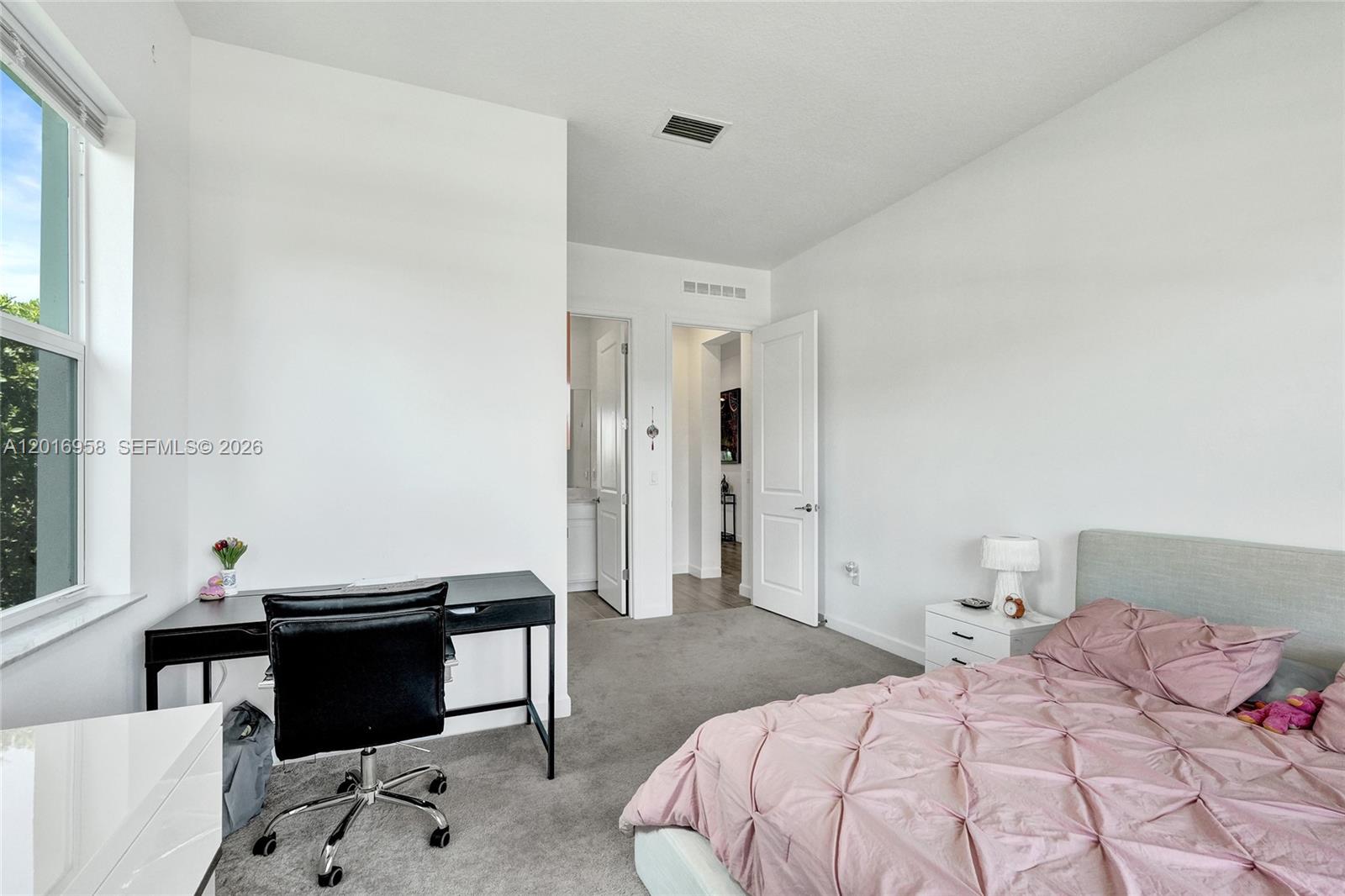 REPLAT OF VERANDA PRESERV - Residential