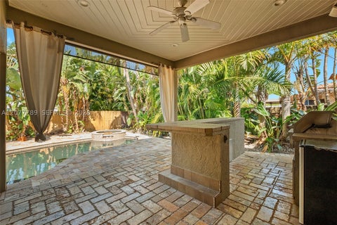 Tiny photo for 2725 NE 21st Ave, Fort Lauderdale, FL 33306 (MLS # A12077789)