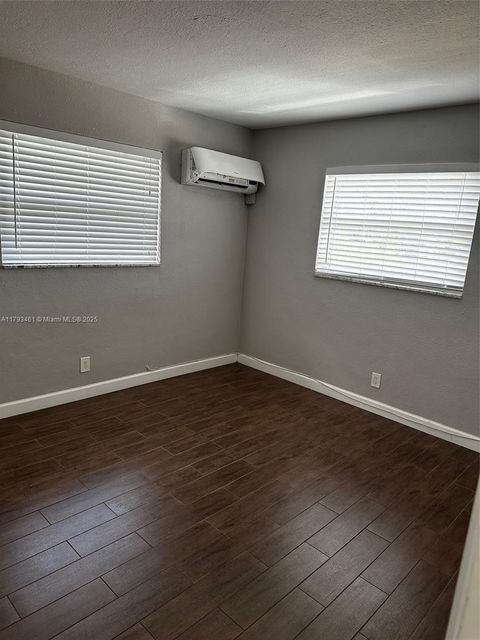 2201 Miami Rd 5 Fort Lauderdale FL 33316